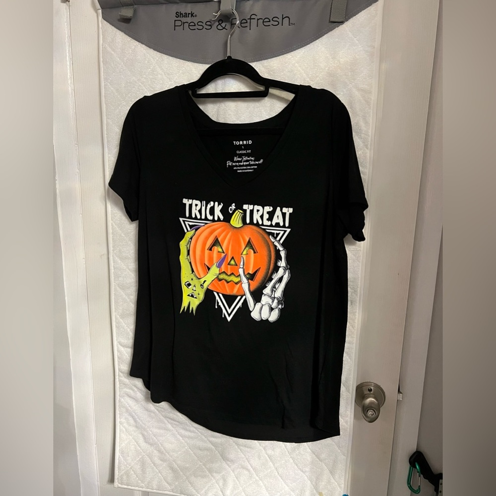Torrid Tee